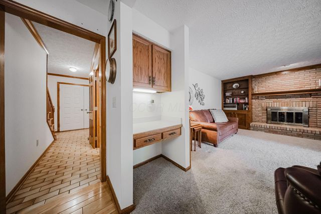 1619 Tuscarora Drive, Grove City, OH 43123