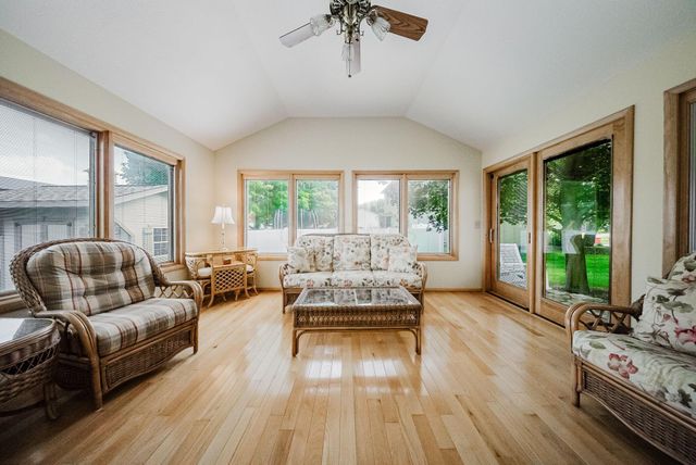 1619 Tuscarora Drive, Grove City, OH 43123