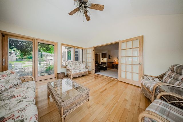 1619 Tuscarora Drive, Grove City, OH 43123