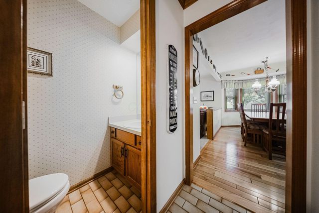 1619 Tuscarora Drive, Grove City, OH 43123