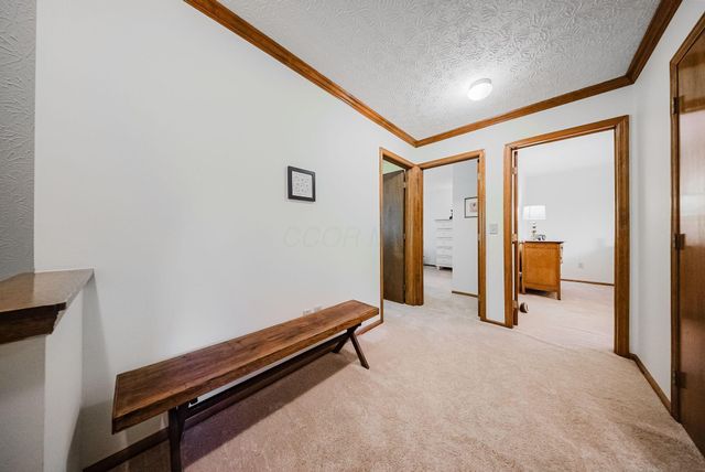 1619 Tuscarora Drive, Grove City, OH 43123