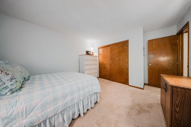 1619 Tuscarora Drive, Grove City, OH 43123