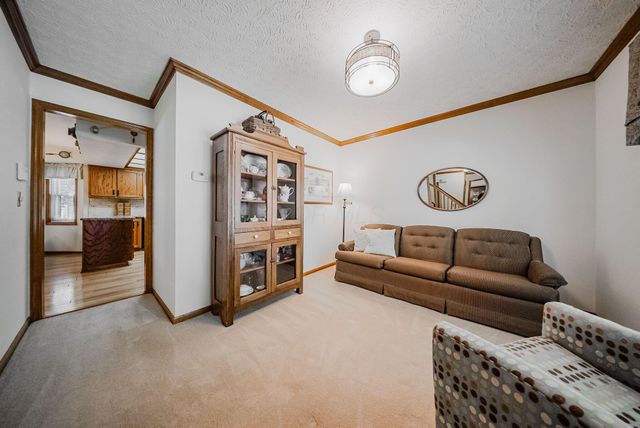 1619 Tuscarora Drive, Grove City, OH 43123