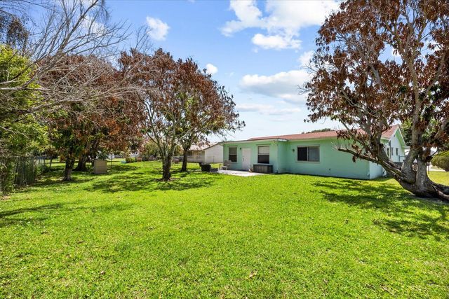 2073 SE Rainier Road, Port St. Lucie, Port St Lucie, FL 34952