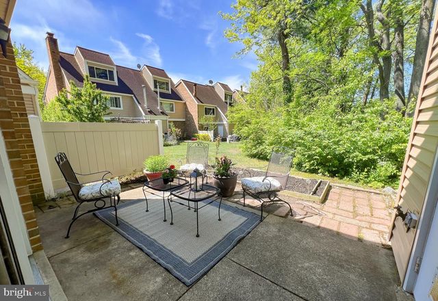1052 PENDLETON CT, Voorhees, NJ 08043