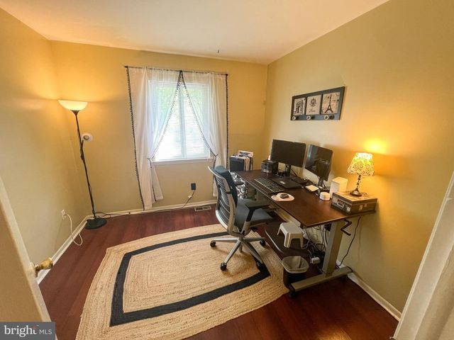1052 PENDLETON CT, Voorhees, NJ 08043