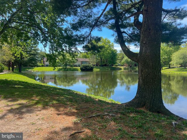 1052 PENDLETON CT, Voorhees, NJ 08043
