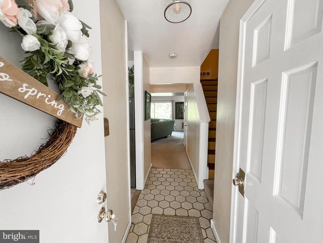 1052 PENDLETON CT, Voorhees, NJ 08043