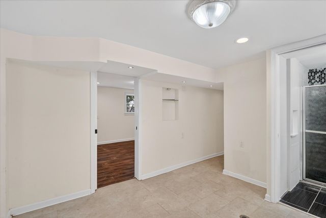 2726 S 60th Court, Cicero, IL 60804