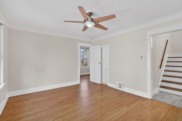 2726 S 60th Court, Cicero, IL 60804