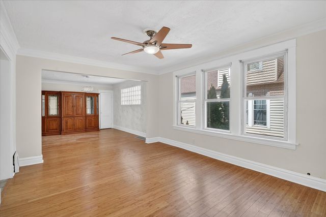 2726 S 60th Court, Cicero, IL 60804