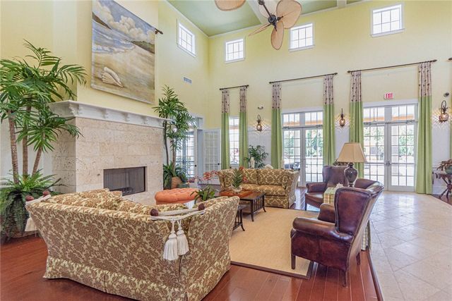 2576 Saint Lucia Circle, Vero Beach, FL 32967