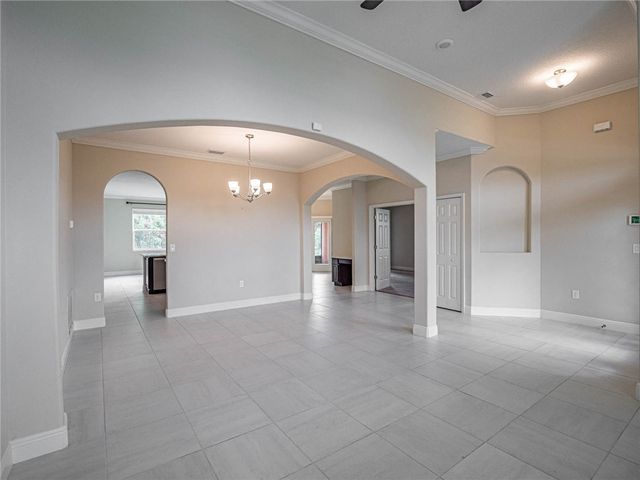 2576 Saint Lucia Circle, Vero Beach, FL 32967