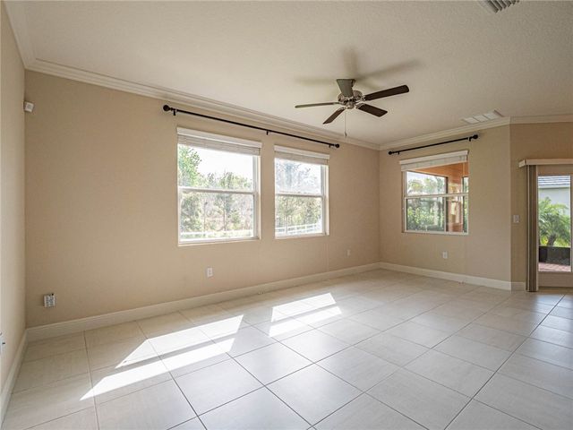2576 Saint Lucia Circle, Vero Beach, FL 32967