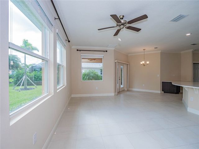 2576 Saint Lucia Circle, Vero Beach, FL 32967