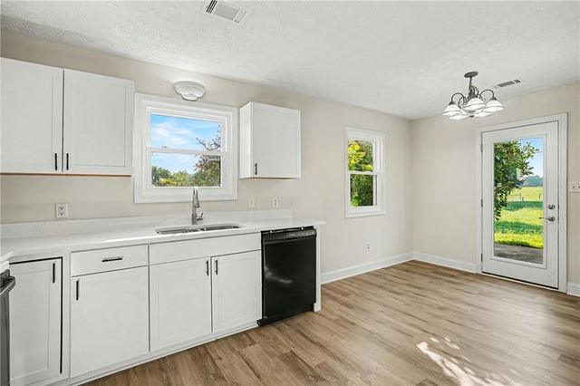 917 Justin Drive, Winder, GA 30680