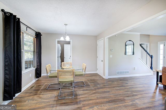 23 Glenmore Drive, Kingston, GA 30145
