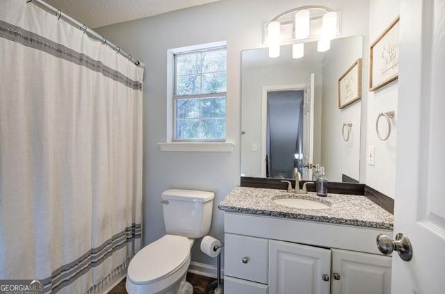23 Glenmore Drive, Kingston, GA 30145