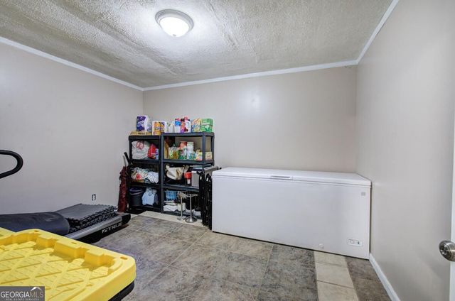 23 Glenmore Drive, Kingston, GA 30145