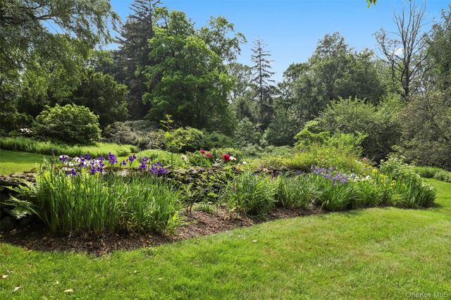 328 McLain Street, Bedford Hills, NY 10507