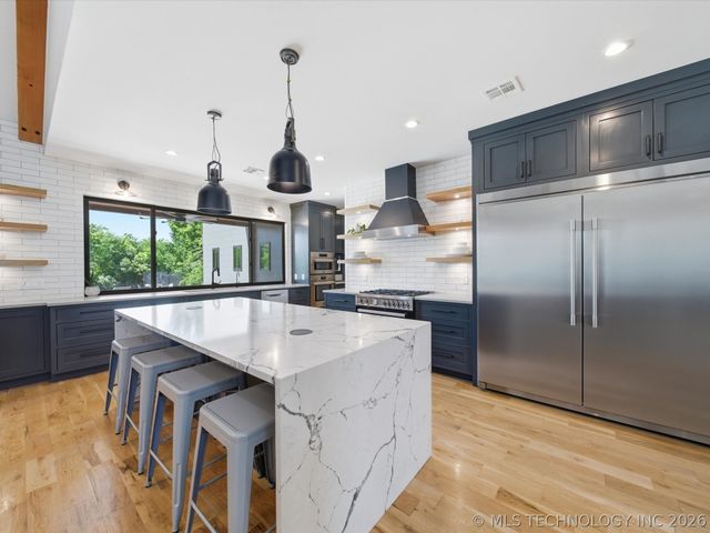 17120 E Sunset Ridge, Owasso, OK 74055