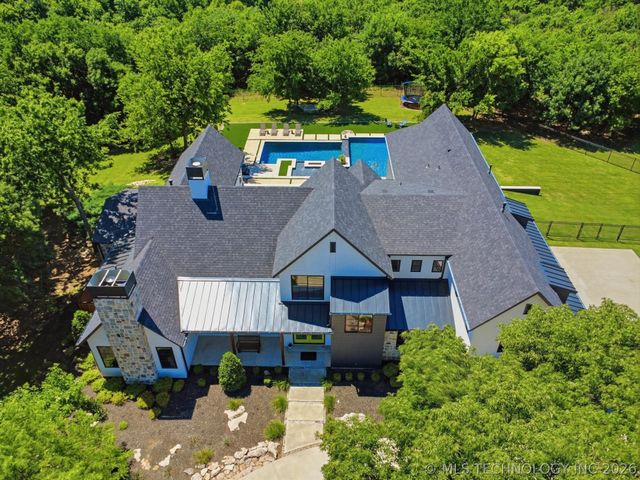 17120 E Sunset Ridge, Owasso, OK 74055