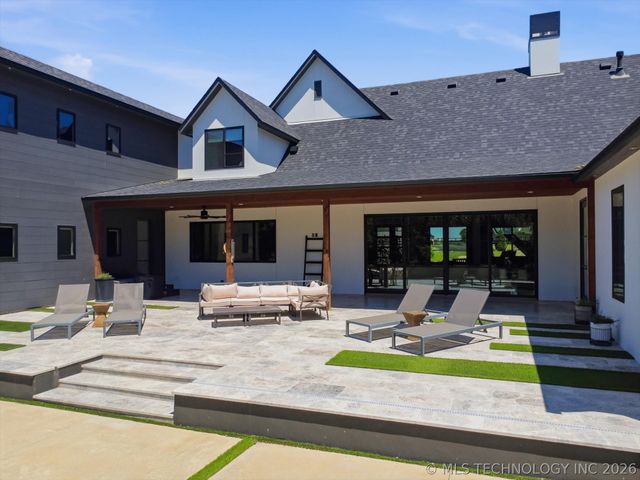 17120 E Sunset Ridge, Owasso, OK 74055