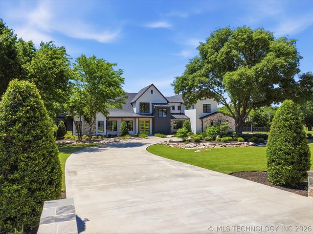 17120 E Sunset Ridge, Owasso, OK 74055