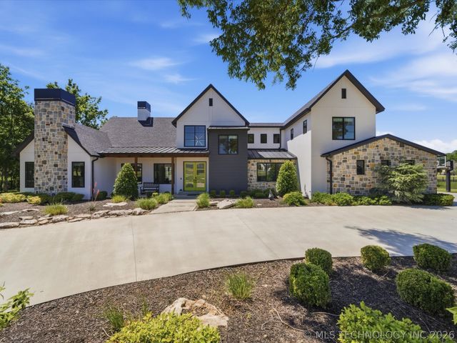 17120 E Sunset Ridge, Owasso, OK 74055