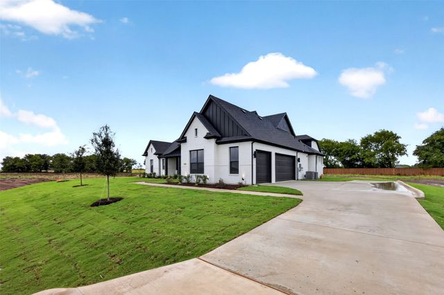 209 Samir Lane, Waxahachie, TX 75165