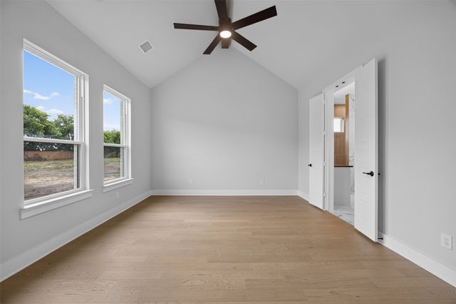 209 Samir Lane, Waxahachie, TX 75165