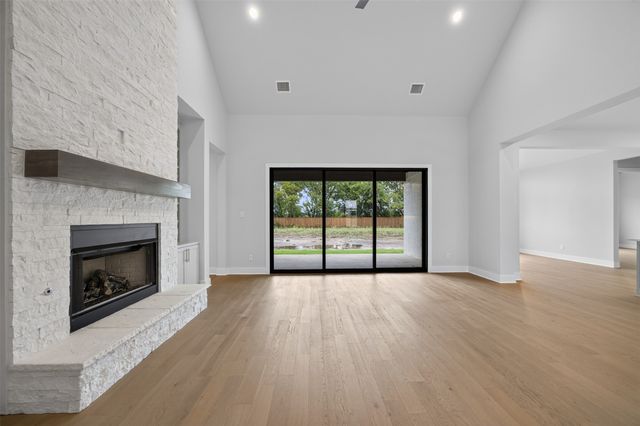 209 Samir Lane, Waxahachie, TX 75165