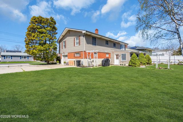 231 Birch Lane, Forked River, NJ 08731