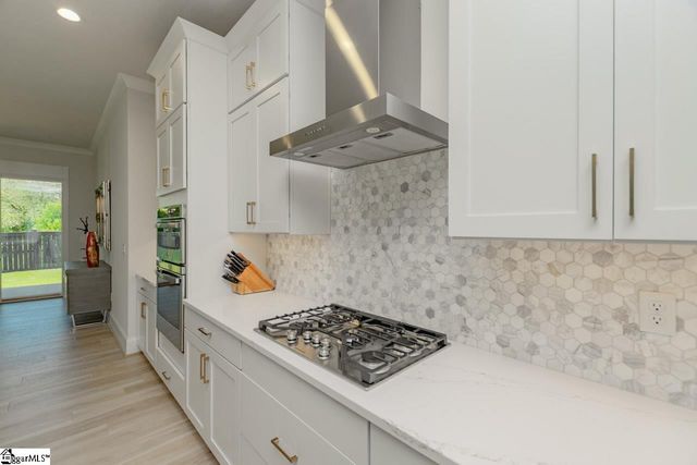 10 Waterville Way, Simpsonville, SC 29681