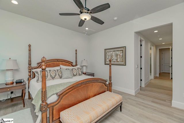 10 Waterville Way, Simpsonville, SC 29681