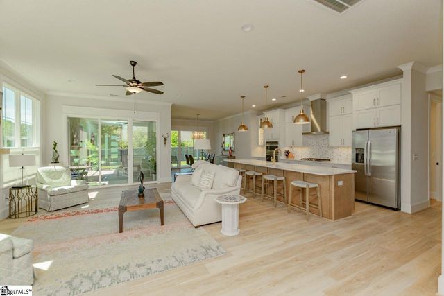 10 Waterville Way, Simpsonville, SC 29681