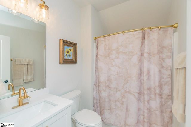 10 Waterville Way, Simpsonville, SC 29681