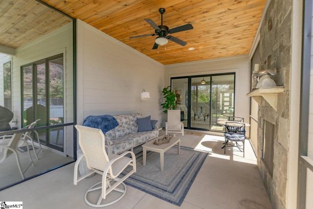 10 Waterville Way, Simpsonville, SC 29681