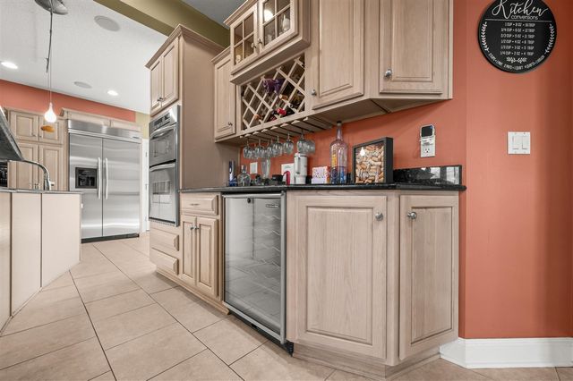 2349 Riverside Pointe Drive, Saint Joseph, MI 49085