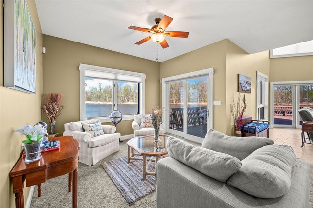 2349 Riverside Pointe Drive, Saint Joseph, MI 49085