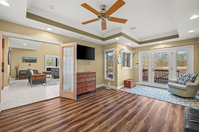 2349 Riverside Pointe Drive, Saint Joseph, MI 49085
