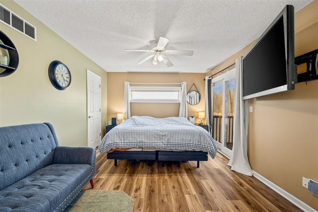 2349 Riverside Pointe Drive, Saint Joseph, MI 49085