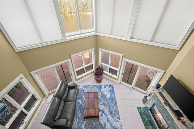 2349 Riverside Pointe Drive, Saint Joseph, MI 49085