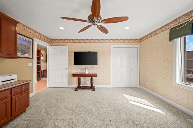 2349 Riverside Pointe Drive, Saint Joseph, MI 49085