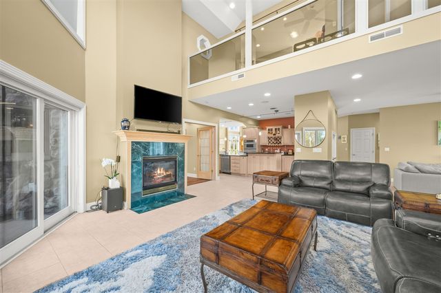 2349 Riverside Pointe Drive, Saint Joseph, MI 49085