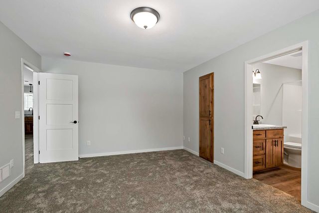 425 4th Avenue SE, Saint Joseph, MN 56374