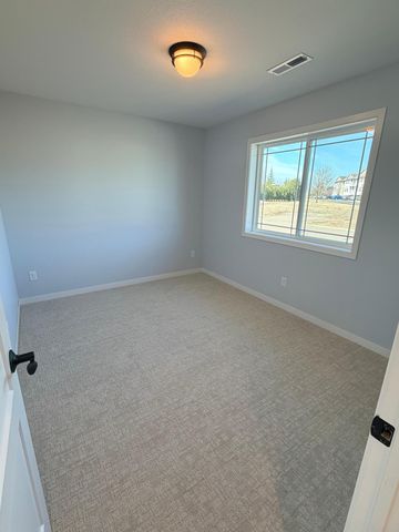 425 4th Avenue SE, Saint Joseph, MN 56374