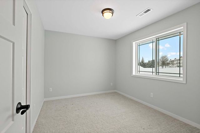 425 4th Avenue SE, Saint Joseph, MN 56374