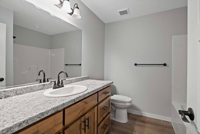 425 4th Avenue SE, Saint Joseph, MN 56374