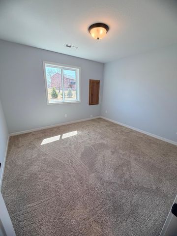 425 4th Avenue SE, Saint Joseph, MN 56374